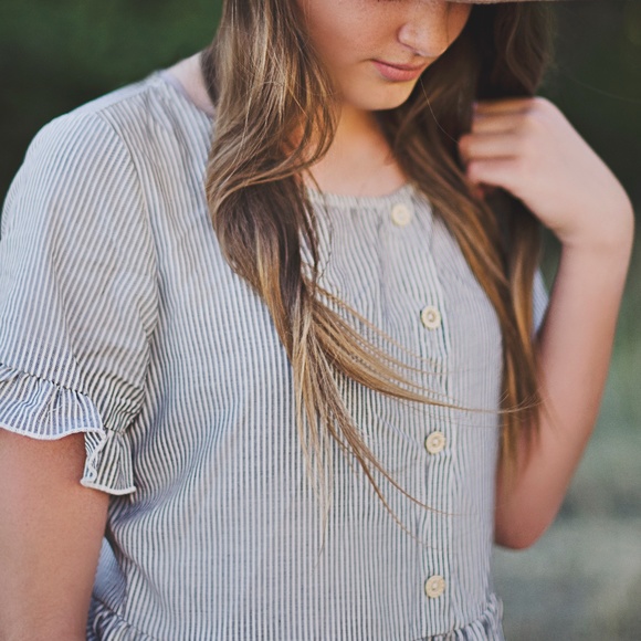 Striped Gray Ruffle Peplum Top - Picture 5 of 7